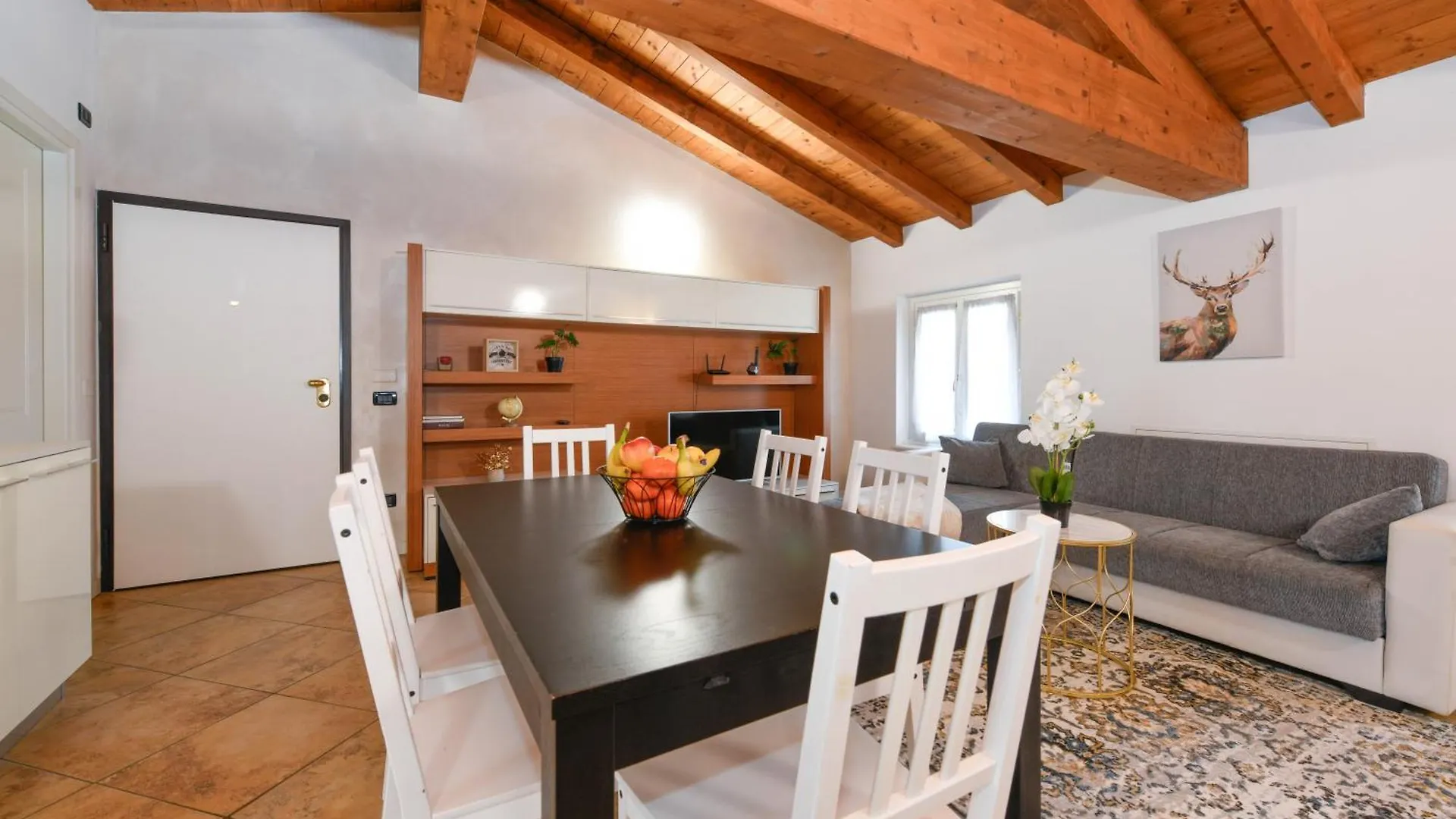 Appartamento Wendy Apartment- Twobedroom & Pool & Parkprivatefree & Sports Desenzano del Garda Italia