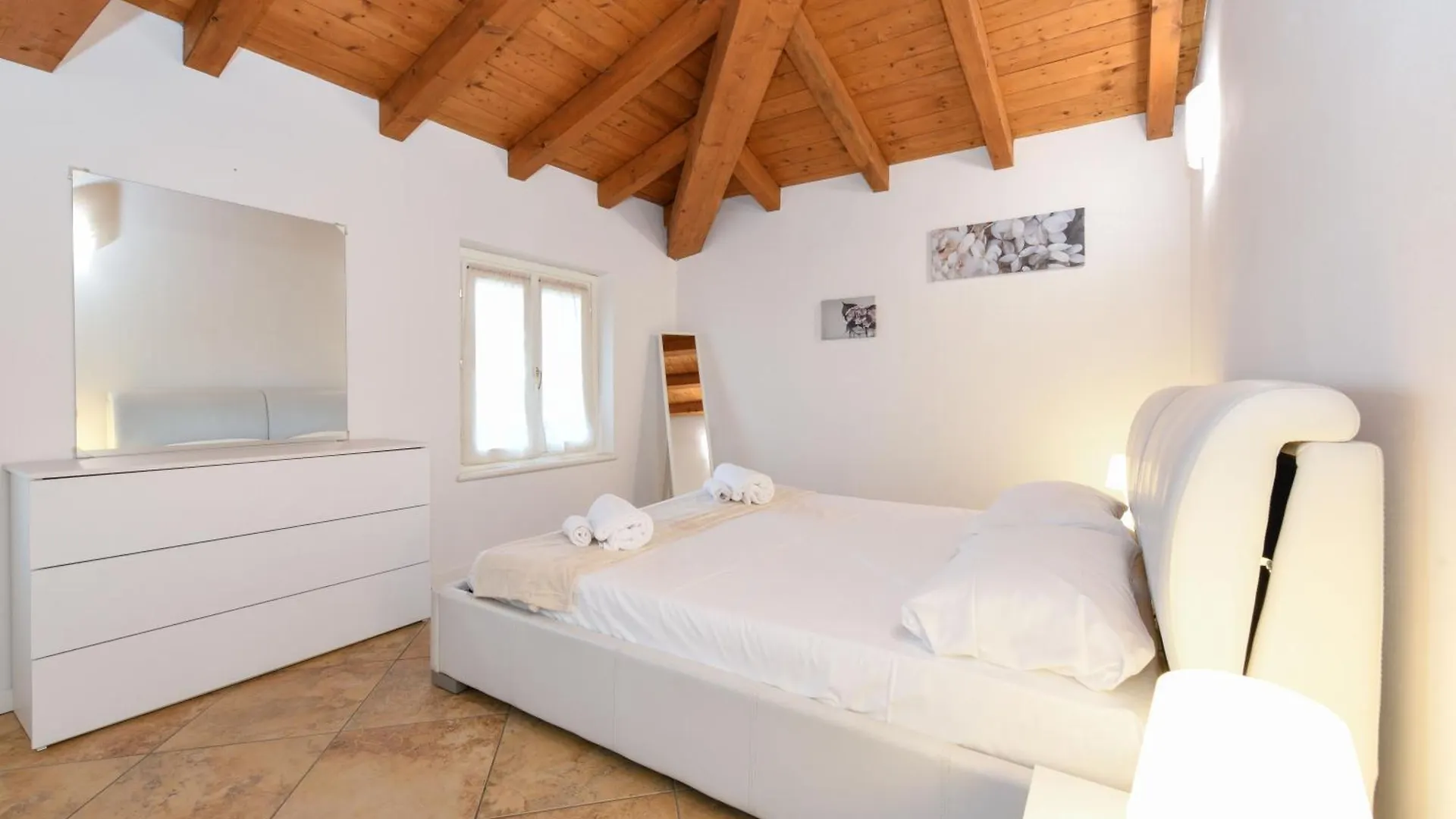 Apartment Wendy Apartment- Twobedroom & Pool & Parkprivatefree & Sports Desenzano del Garda