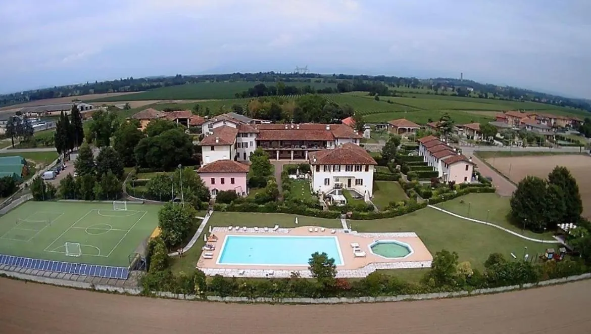 Wendy Apartment- Twobedroom & Pool & Parkprivatefree & Sports Desenzano del Garda Apartment