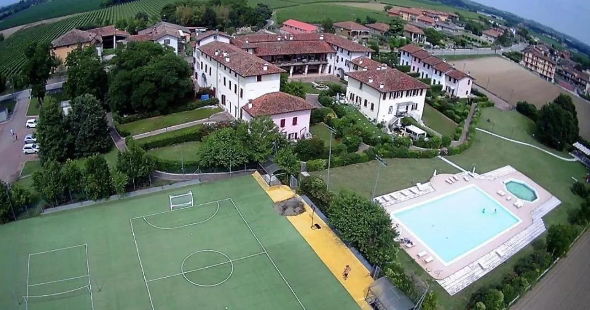 Wendy Apartment- Twobedroom & Pool & Parkprivatefree & Sports Desenzano del Garda Italia