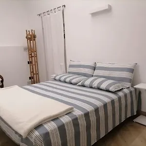 Molo 7 - Antesitum - Classic, Modern And Cozy Casa vacanze