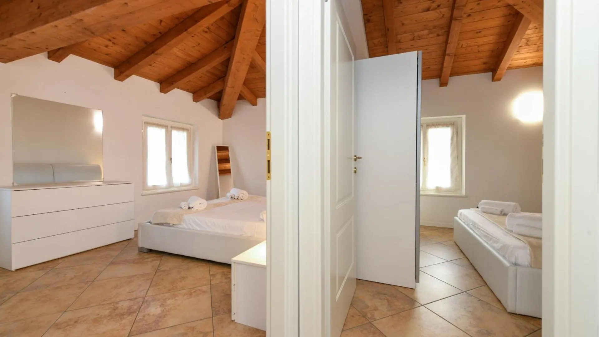 Apartment Wendy Apartment- Twobedroom & Pool & Parkprivatefree & Sports Desenzano del Garda Italy